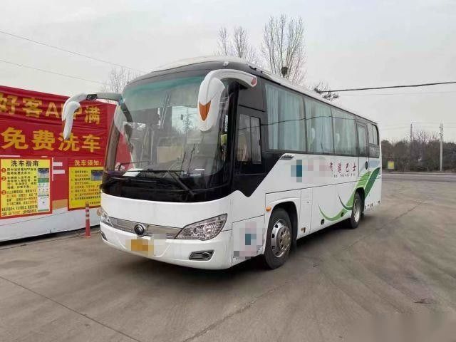 Gelassene steuernde einzelne Tür-Airbag-Fahrgestelle Luxus-Promi setzen verwendeten Passagier, den Bus Sitze der Yutong-Bus-Marken-ZK6908 38 benutzte