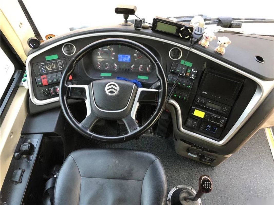 Yuchai-Maschine Promi setzt verwendeten Trainer-Double Doors Airbag-Fahrgestelle-Passagier, den Bus goldene Sitze Dragon Buss XML6112 48 benutzte