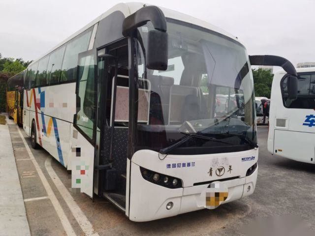 Heckmotor-Bus benutzte Passagier-Bus-Airbag-Fahrgestelle-linke Steuerungsledersitze WP 199kw Sitze YOUNGMAN JNP6108 39