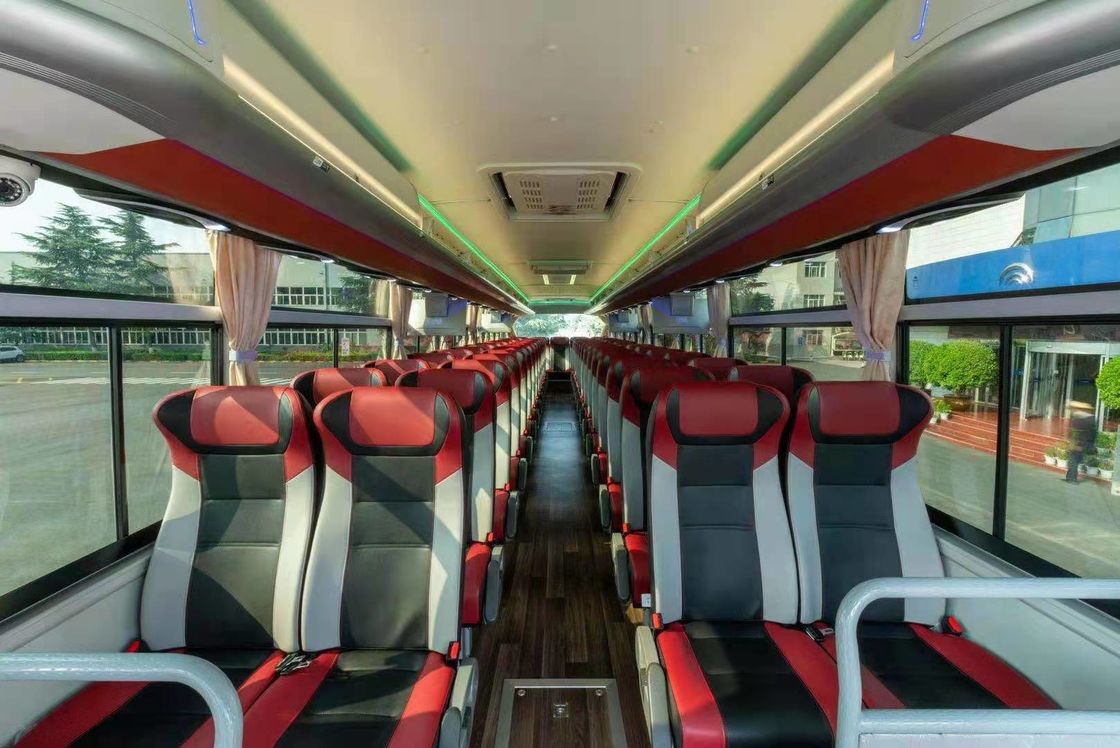 Nagelneuer Yutong-Bus ZK6126 verdoppeln Axle With 58 setzt weiße Farbe im Förderungs-Heckmotor