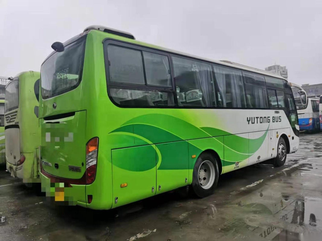 Verwendetes Yutong transportiert Fahrgestelle-einzelne Tür benutzten Passagier-Bus der Sitzzk6858 35 Stahl