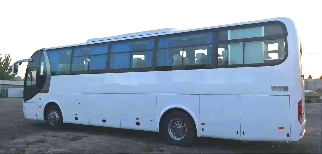 Benutzte Sitze Yutong-Bus-ZK6110 51 benutzten Reisebus-Stahlfahrgestelle-linke Lenkdoppeltüren