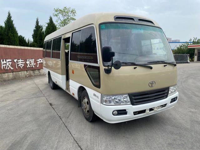 2011-jähriger 18 Sitze benutzter Küstenmotorschiff-Bus, LHD verwendete Mini Bus Toyota Coaster Bus mit 2TR Benzinmotor, linke Steuerung
