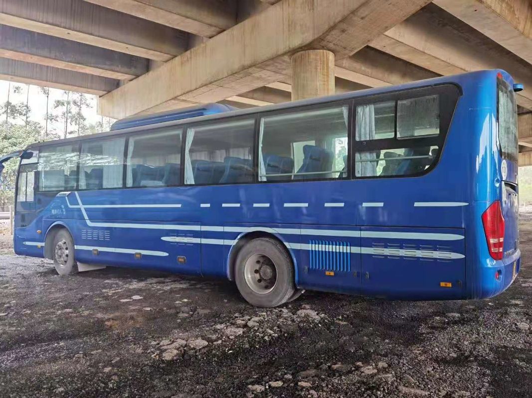 47 Sitze benutzter Trainer-Bus Yutong ZK6115B Bus benutzter Dieselmotor-neuer Brennstoff 2015-jähriger Lenklhd