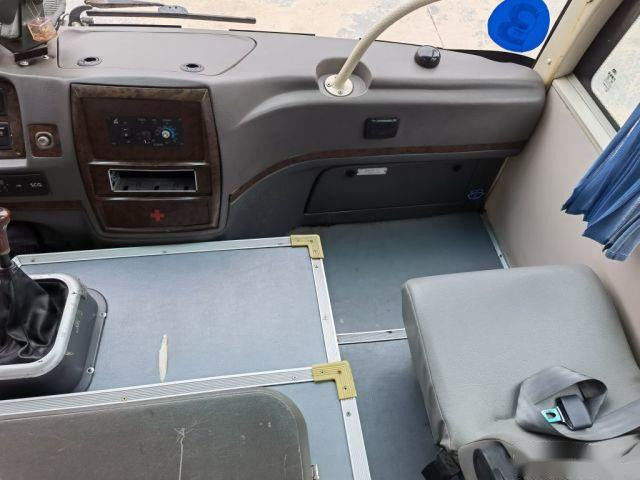 Benutzte Sitzreisebus-Stahlfahrgestelle-Front Engine Euros III Yutong-Bus-29 linke Steuerung