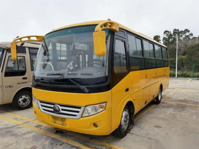 Benutzte Sitzreisebus-Stahlfahrgestelle-Front Engine Euros III Yutong-Bus-29 linke Steuerung