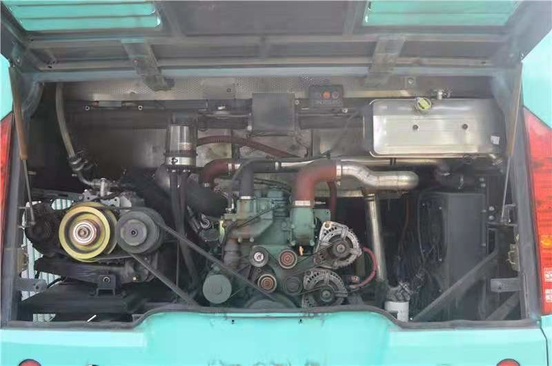 Benutzte Sitze Stadt-Bus Zhongtong LCK6950 27/62 benutzten Getriebe Trainer-Bus 164kw Euro-IV Qijiang