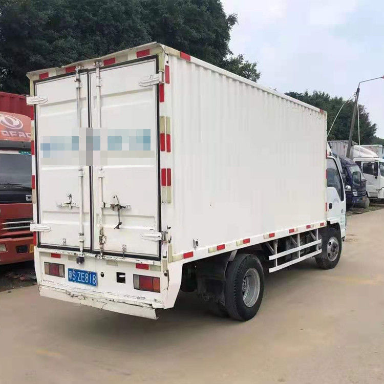 Zweite Hand 4.2m Van Used Light Duty 4x2 Isuzu 10 Ton Diesel Cargo Truck