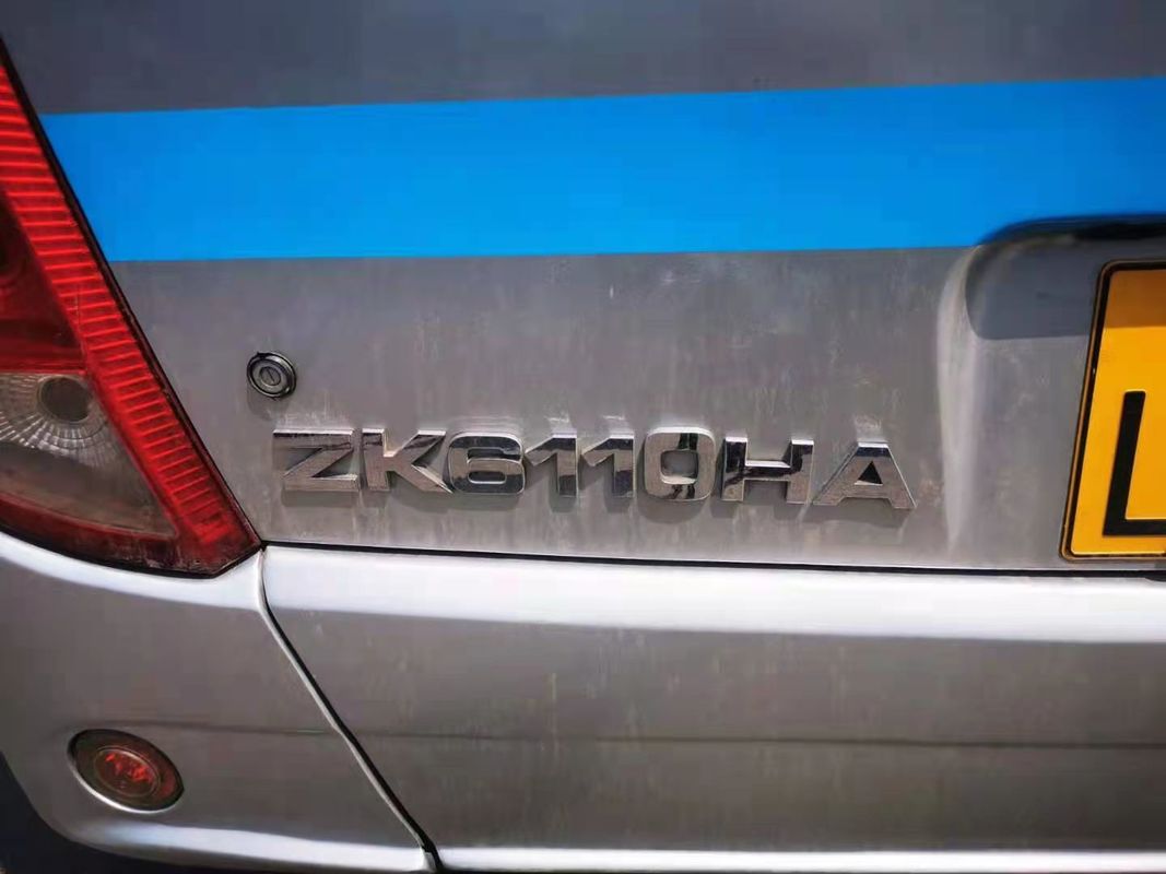 Benutzter Airbag-Fahrgestelle-linker Steuerungsreisebus-niedriger Kilometer Yuchai-Heckmotor der Yutong-Bus-51 Sitzzk6110