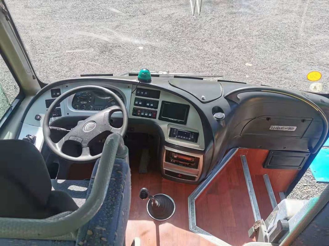 45 Sitze benutzte Trainer-Bus Yutong ZK6999 Bus benutzte 2012-jährige Dieselmotoren des Heckmotor-Lenklhd