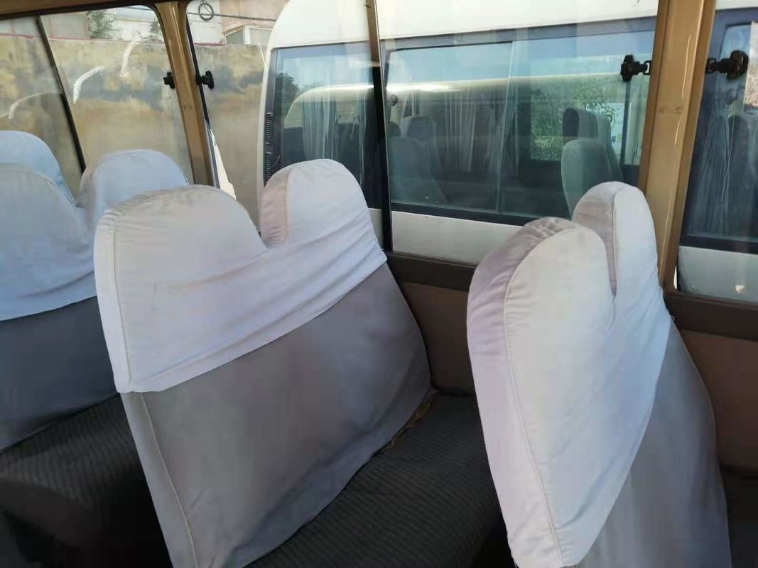 Dieselmotor 1HZ 23-29seats verließ Hand-Antrieb niedriger Kilometer benutzten Passagier-Bus benutzten Küstenmotorschiff-Bus japanisches Marken-Küstenmotorschiff