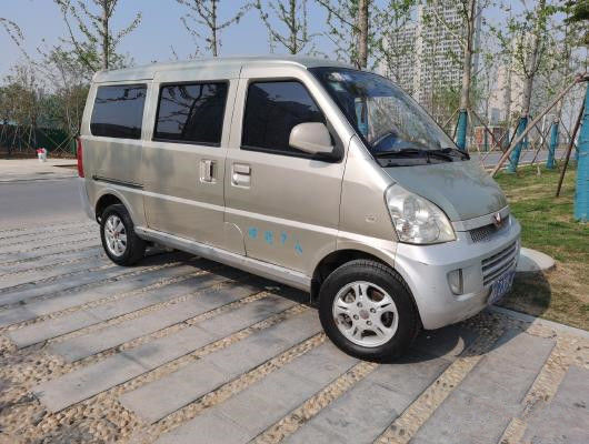 2013-jähriger Wulings-Auto-7 Antriebs-Modus Sitz-Mini Bus Used Cars Gasoline-Brennstoff-LHD