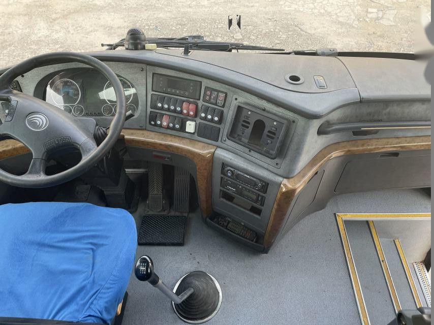 Benutzte der Yutong-Bus-ZK6119 CNG WP.270 Sitzdauerbremse Maschinen-Airbag-Fahrgestelle-Doppeltüren-47