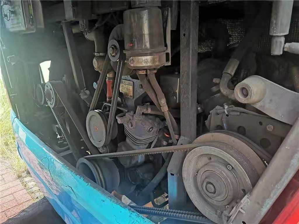 Benutzter Yutong-Bus ZK6122 49 setzt WP.10 Airbag-Fahrgestelle benutzten Zug Bus des Heckmotor-336kw