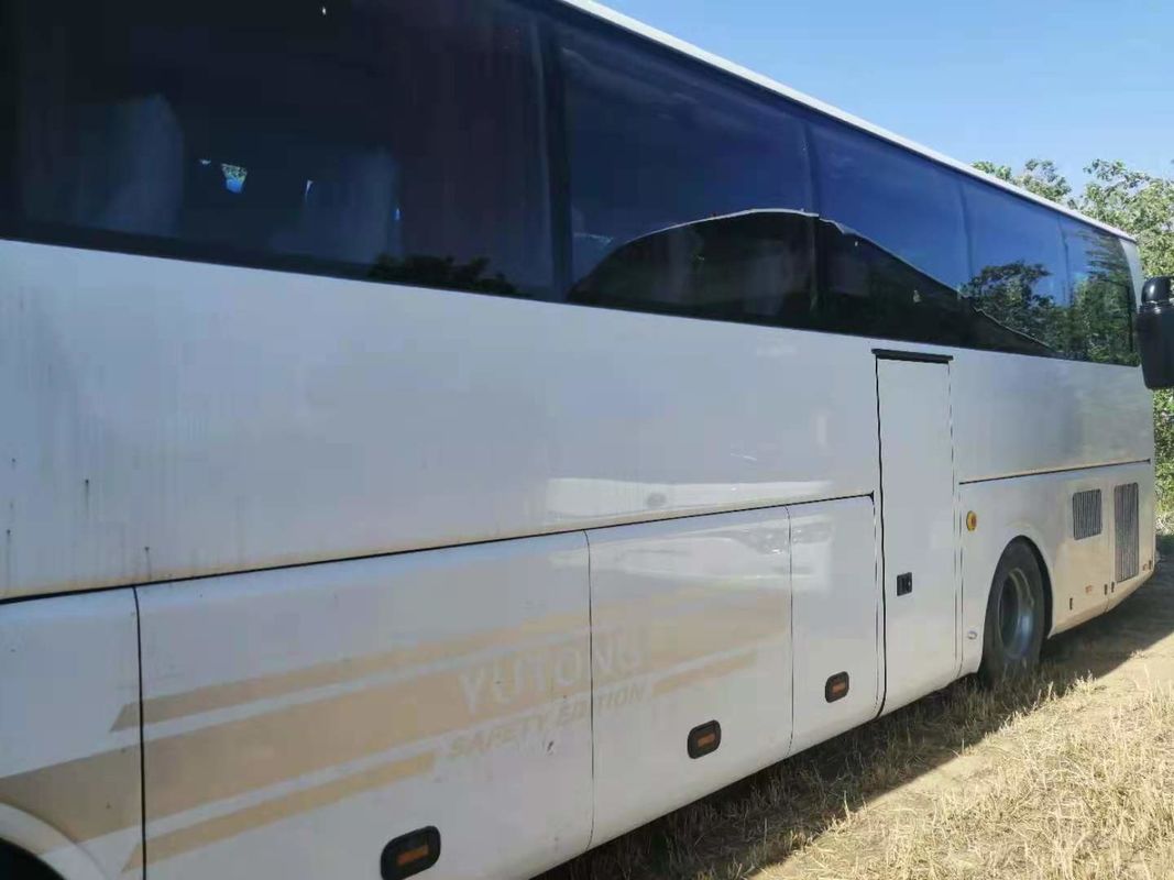 55 Sitze benutzter Trainer-Bus Yutong ZK6127H Bus benutzter 2011-jährige neue Sitzdieselmotor RHD in gutem Zustand