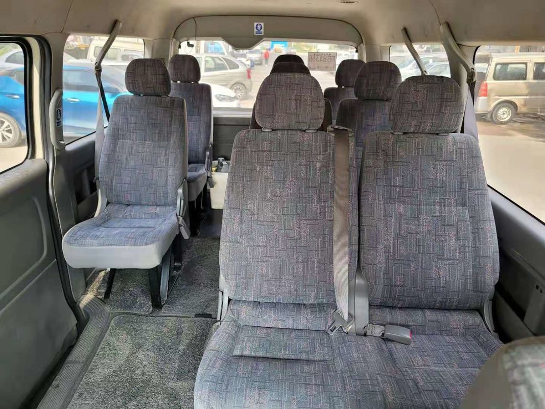 10 Sitz-rüsten Diesel-Toyota verwendeter Mini Bus With Gasoline Engine Wechselstrom keinen 2013-jährigen Unfall aus