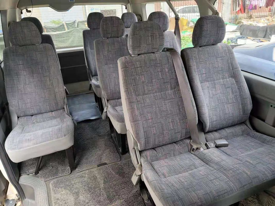 10 Sitz-rüsten Diesel-Toyota verwendeter Mini Bus With Gasoline Engine Wechselstrom keinen 2013-jährigen Unfall aus