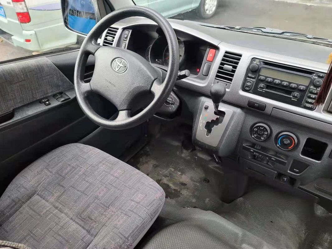 Das 2012-jährige 13 Sitzbenzin Toyota Hiace benutzte hohes Dach Mini Bus With Luxury Seats für Geschäft