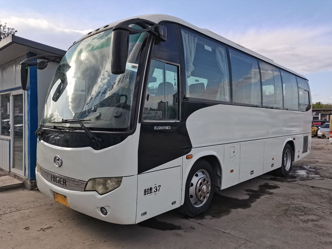 Benutzter höherer Bus KLQ6856 37 setzt Stahlfahrgestelle hinterer Antriebs-gute Zustand Hand Yuchai-Maschine linker mit Wechselstrom