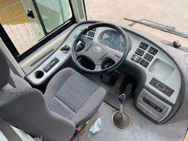Doppeltüren-Dieselheckmotor Yuchai-Euro-IV benutzter Passagier Yutong-Bus des Yutong-Marken-an zweiter Stelle Handbus-54seats