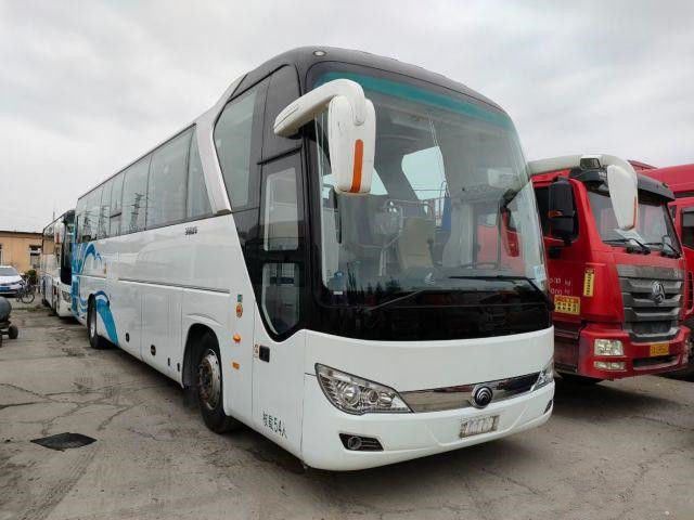 2018-jähriger 54 Sitze benutzter Yutong-Bus LHD, der ZK6122HQ benutzten Trainer-Bus With Air-Conditioner steuert