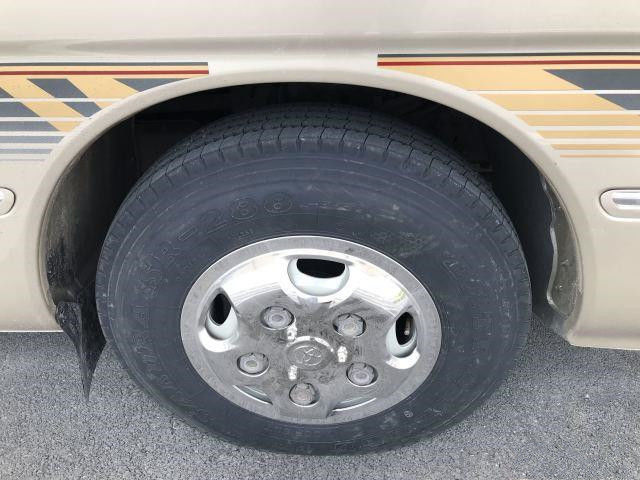 2010-jährige 20 Sitze benutzten Küstenmotorschiff, das, Benzinmotor des Bus-2TR linke Handsteuerung Mini Bus Toyota Coaster Buss benutzte