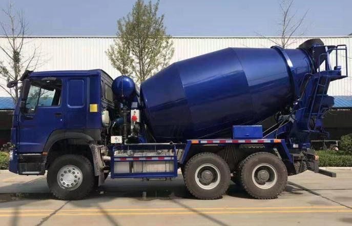 HOWO 8 Kubikmeter-Mischer-LKW 6x4 nagelneues Sinotruck 371hp 8cbm