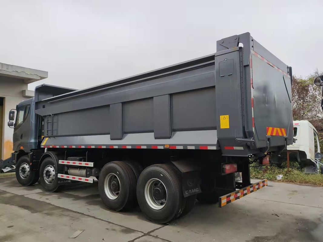 Nagelneuer Kipplaster CAMC 8x4 385HP für Bergbautransport