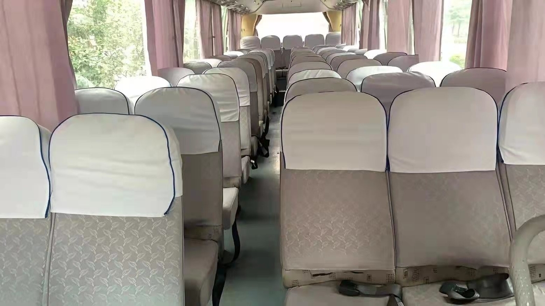2014-jährige 62 Sitze verwendeter verwendeter Trainer Bus LHD Yutong ZK6110 Bus, das Dieselmotoren steuert
