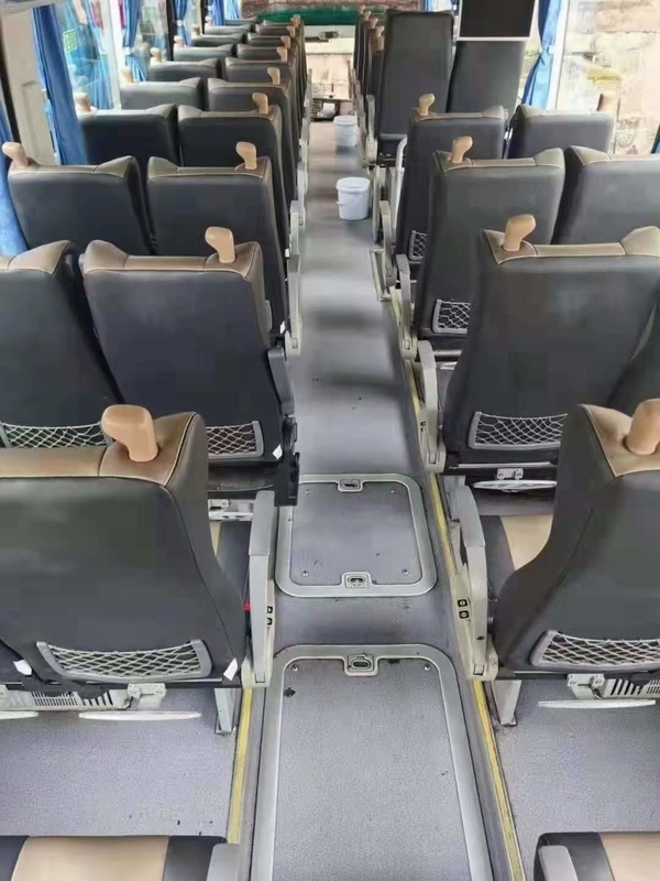 2018-jähriger benutzter Bus Yutong verwendete 50-Sitze- Lhd Stütz-A/C goldene Dieselfarbe des Reise-Bus-Zk6122