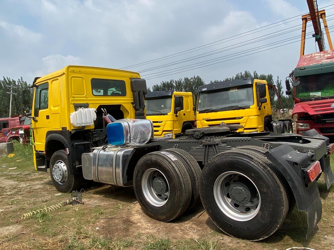 Benutzter HOWO 375hp Hand-Howo-Traktor-Kopf des Traktor-LKW-6*4 zweites mit guter Zustand