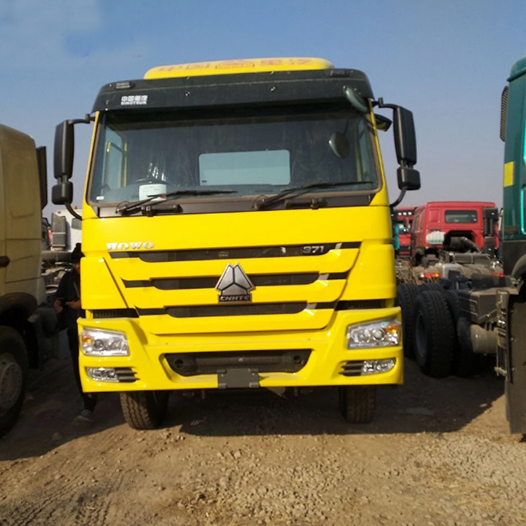 Sinotruk verwendete Traktor-Hauptpreis Traktor-Hauptanhänger-Traktor-LKW Howo 6*4