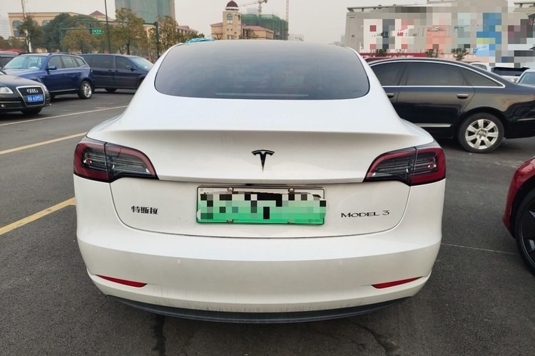 Rad-Hochgeschwindigkeits5 Sitze der New Energy-Elektro-Mobil-Auto-Limousine-4 4 Türen
