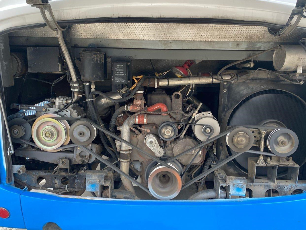 Marken-China-Trainer-Bus Trainer-Bus Luxurys EQ6113 Dongfeng 47-Sitze- Stadt-Bus benutzt