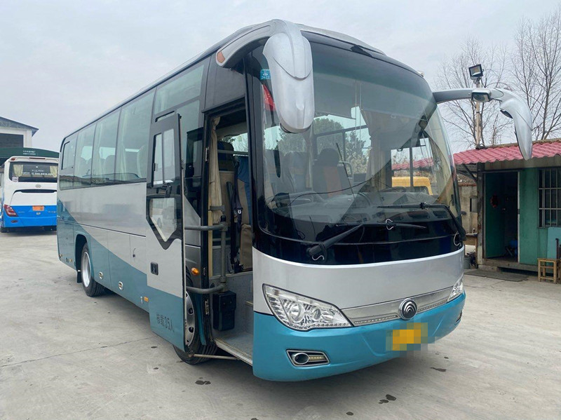 Der 35 Sitz2015-jährige benutzte Bus Zk6816 Yutong benutzte Trainer-Company Commuter Bus-Heckmotor