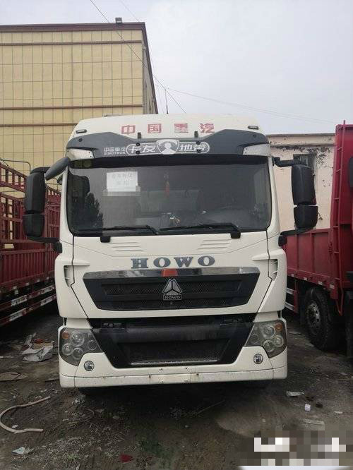 Lager-Gitter-Art 420hp LHD Howo Fracht benutzte Kipplaster-6*2
