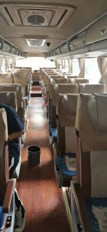 Städtische öffentliche Transportmittel verwendetes Yutong transportieren Besichtigungsverwendeten Ausflug-Trainer Buses LHD, das Diesel-EURO V Busse benutzte