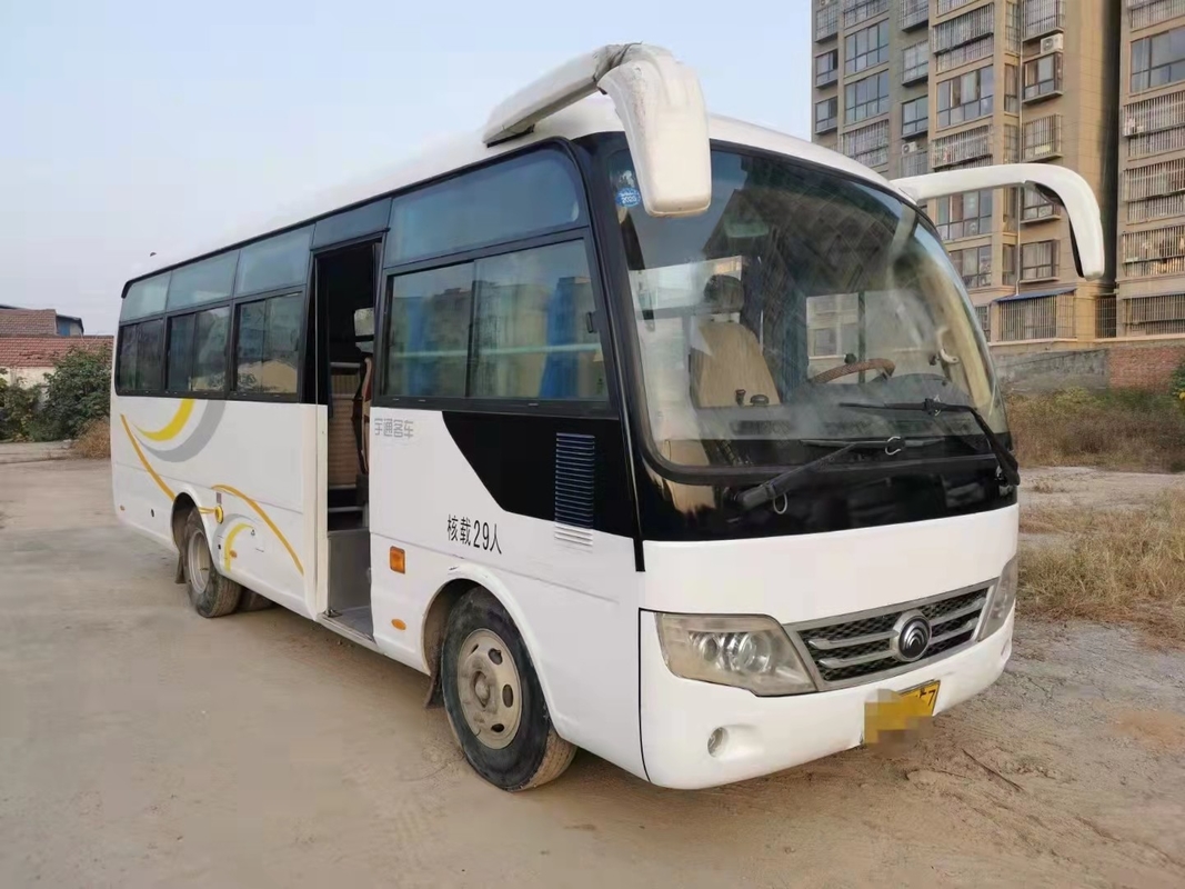 Linker Hand-Antrieb benutzte Luxus- Yutong-Stadt-Busse tanken Diesel-30 Sitze Front Engine