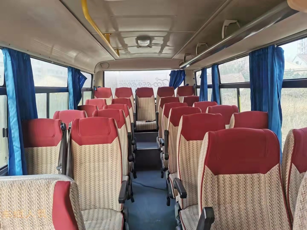 Linker Hand-Antrieb benutzte Luxus- Yutong-Stadt-Busse tanken Diesel-30 Sitze Front Engine