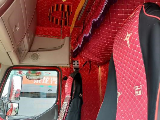 10 Ton Column Plate 26 Fuß benutzten Fracht-LKWs für Transport-Geschäft in gutem Zustand