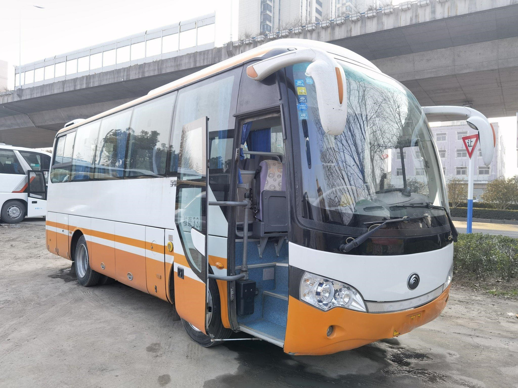 Gebraucht- Luxus-Yutong transportiert benutzte allgemeine 24-35 Dieselsitze, die Stadt LHD verwendeten Trainer 2014-jähriges Buses In transportiert