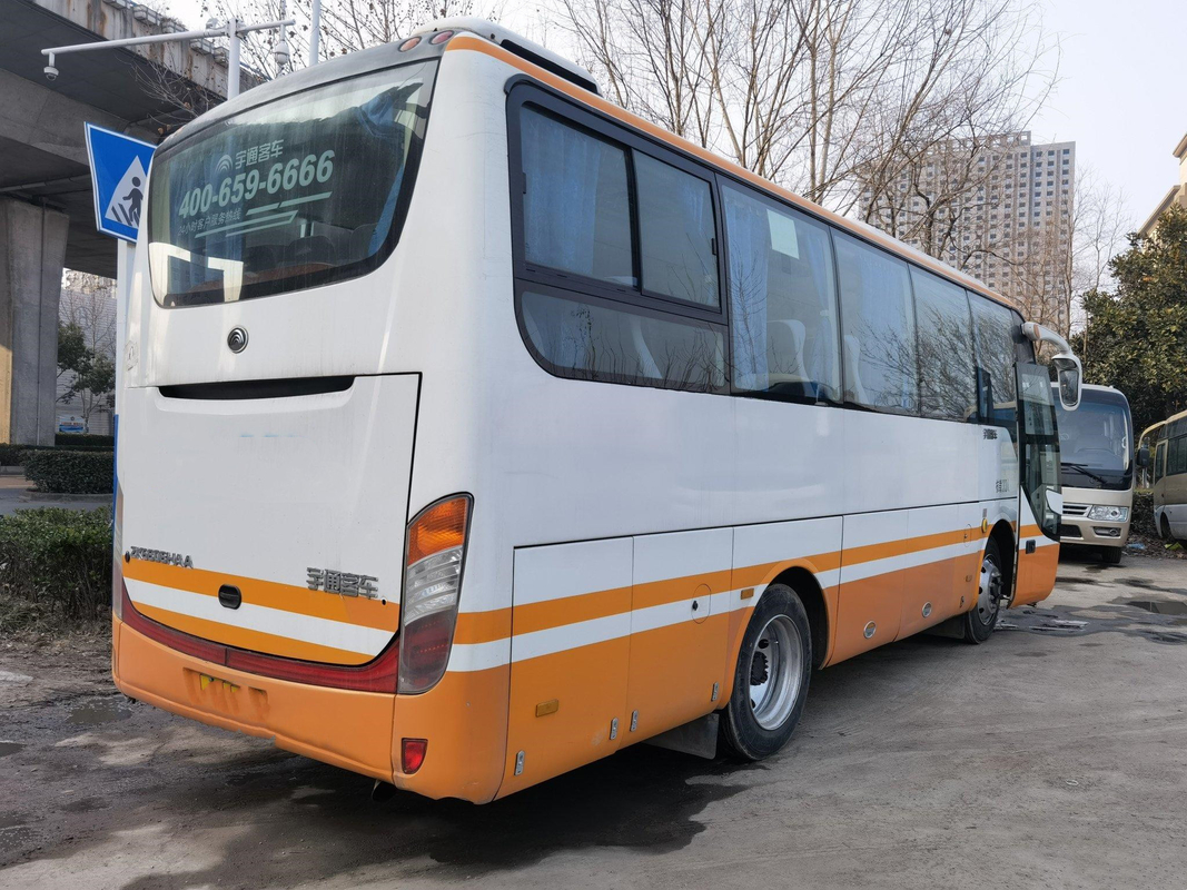 Gebraucht- Luxus-Yutong transportiert benutzte allgemeine 24-35 Dieselsitze, die Stadt LHD verwendeten Trainer 2014-jähriges Buses In transportiert