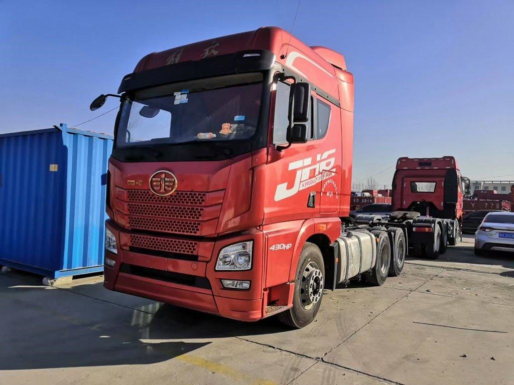 FAW JH6 benutzte Diesel-Weichai Maschine 11.596L manuelles LHD des Traktor-LKW-6*4 430hp