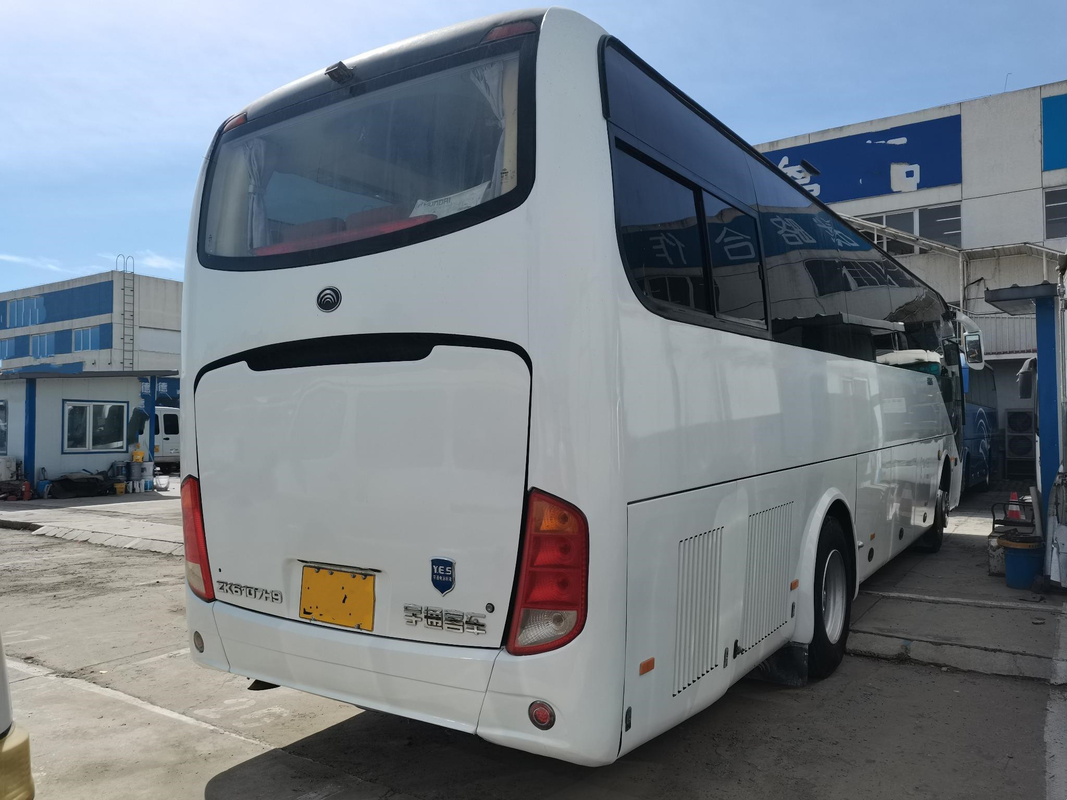 Busse und Trainer Yutong Zk6107 51seats Hand-Antriebs-Bus-links-Steuerung des Passagier-Bus-zweite