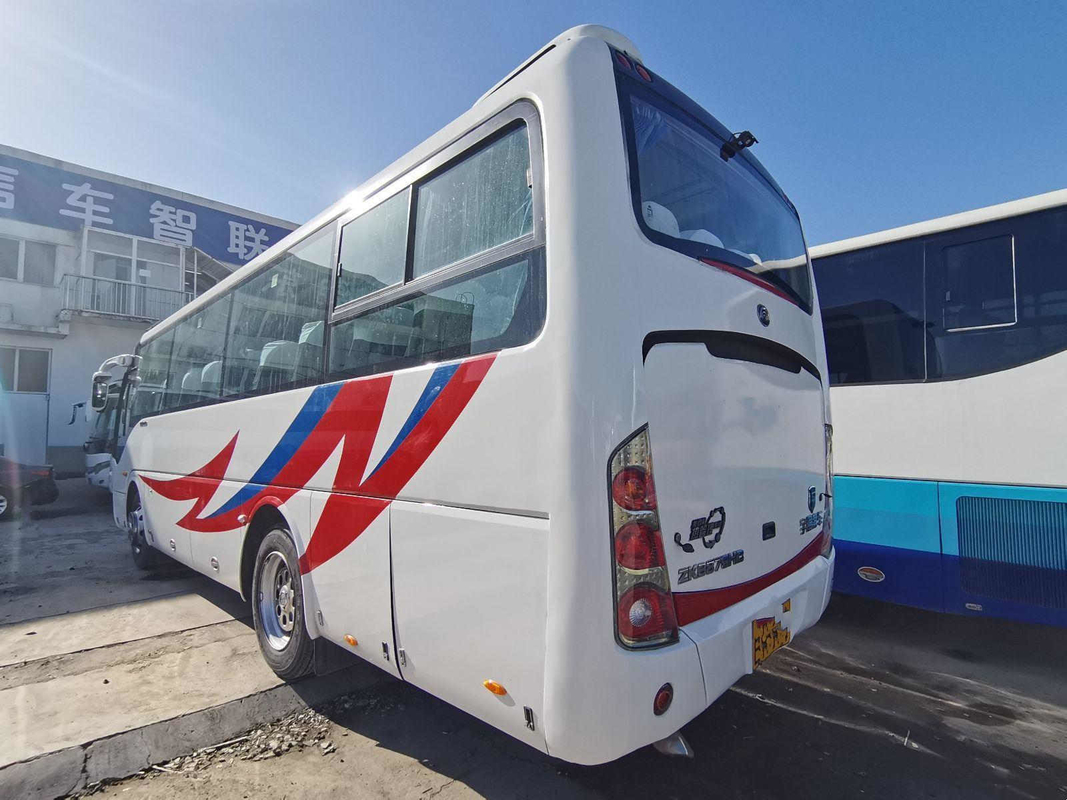 39 Sitze verwendeten Trainer Buses, LHD-, dasheckmotor ZK6879 Busse in Brasilien Yutong benutzte