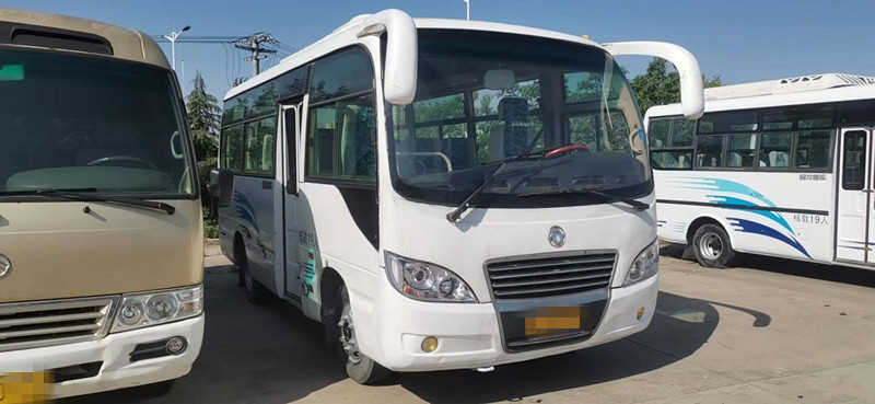 2016-jährige 19 Sitze benutzten Hand Dfac Mini Bus Left Hand Drive des Bus-zweite keine Achse des Unfall-2