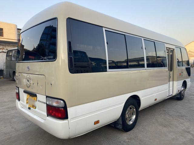 Küstenmotorschiff-Bus-Euro III Toyota-Küstenmotorschiff-Mini Buss 23-Sitze- 2.7L manueller Getriebe-2TR