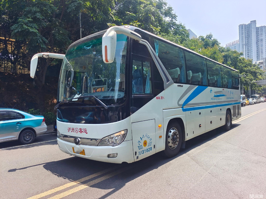 Benutzter kleine Sitzweißer Yutong-Bus-Heckmotor-Ausgang des Bus-39 benutzte Luxusbus für Afrika