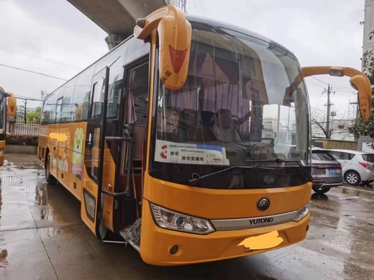 Verwendete Luxus- Trainer übergeben jungem Tong Bus ZK6115 gelbe Sitz-Yuchai-Maschine der Farbe-60 an zweiter Stelle