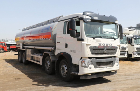 Gebrauchtölbehälter 30000 Liter Howo T5G Öl Tankwagen 4 Achsen Kabine mit Schlafanlage